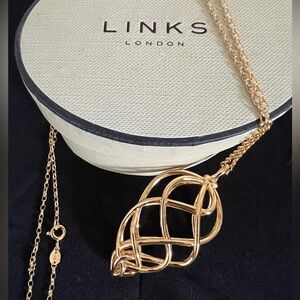Links of London Large Gold Pendant Necklace